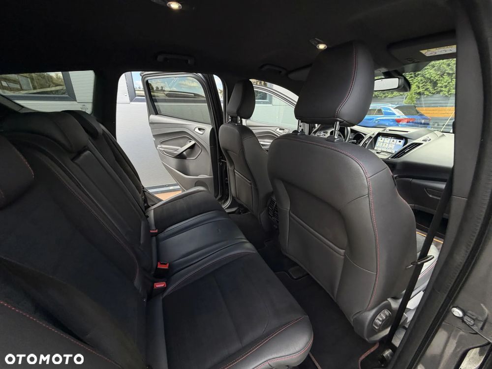 Ford Kuga 1.5 EcoBlue ST-LINE - 17