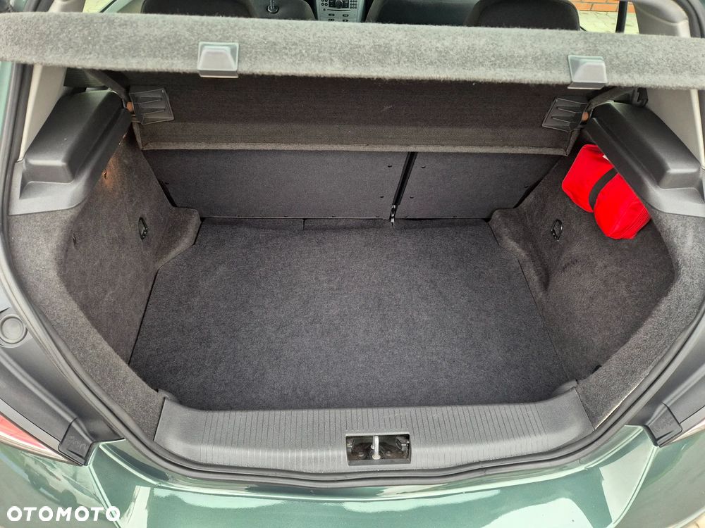 Opel Astra 1.6 Enjoy - 16