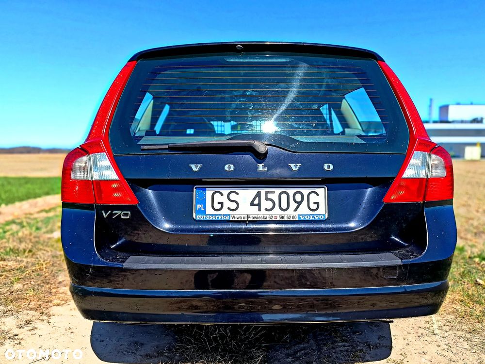 Volvo V70 2.5T Momentum - 10