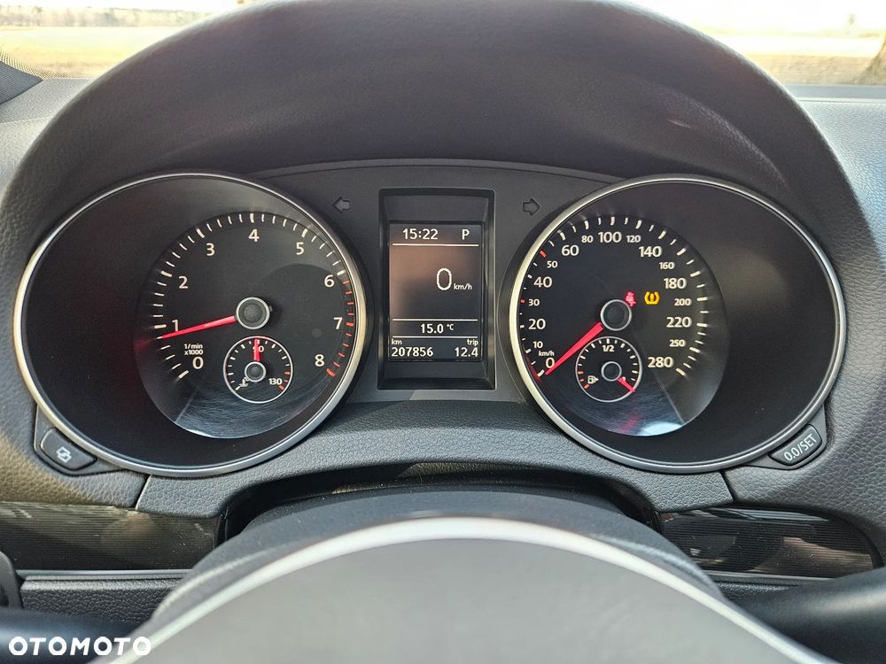 Volkswagen Golf - 14