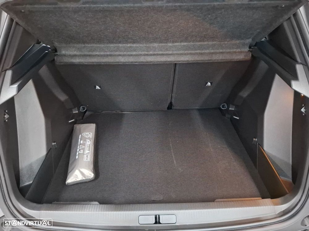 Peugeot 2008 1.2 PureTech Allure - 22