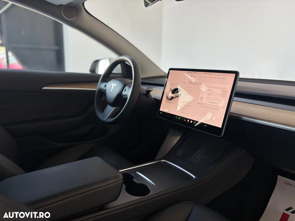 Tesla Model 3 Langstreckenbatterie Allradantrieb Dual Motor - 7
