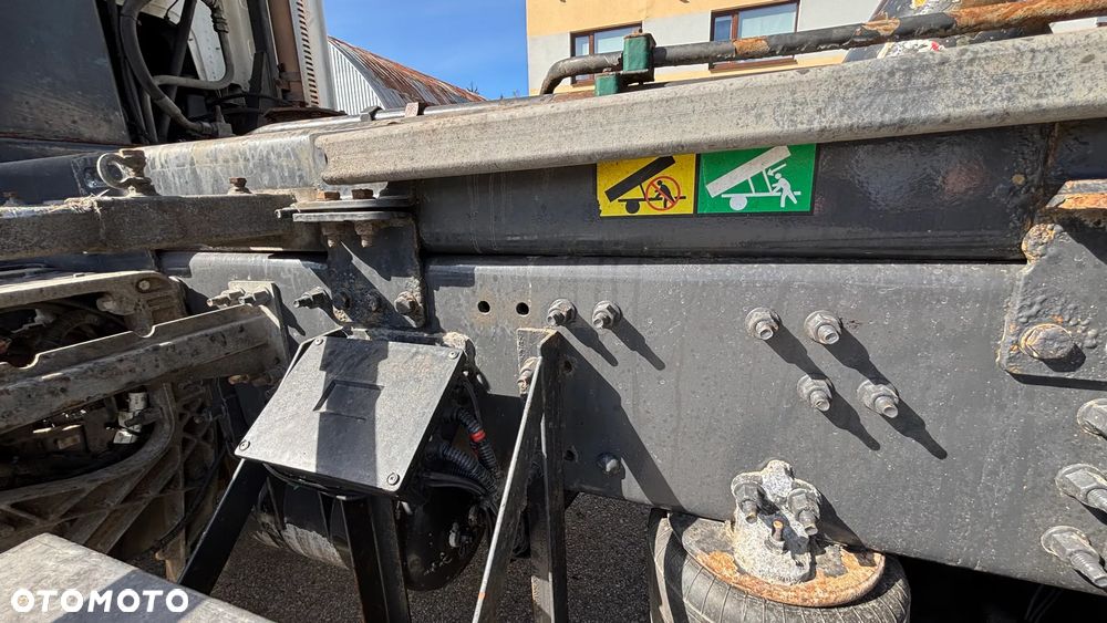 Volvo FH540 6x4 + RETARDER + LIFTING AXLE + EURO 6 - 27