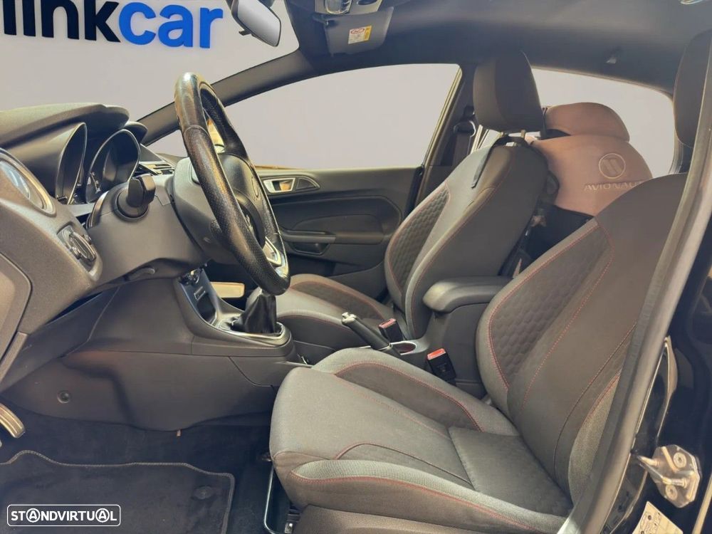 Ford Fiesta 1.0 EcoBoost ST-Line - 22