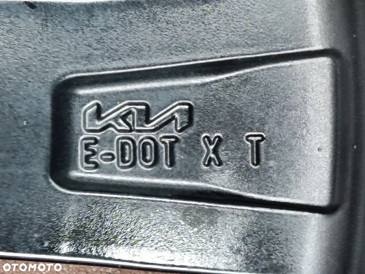 KIA SPORTAGE od 2021r Koła z Oponami Zimowymi 235/55 R18 Falken - 17