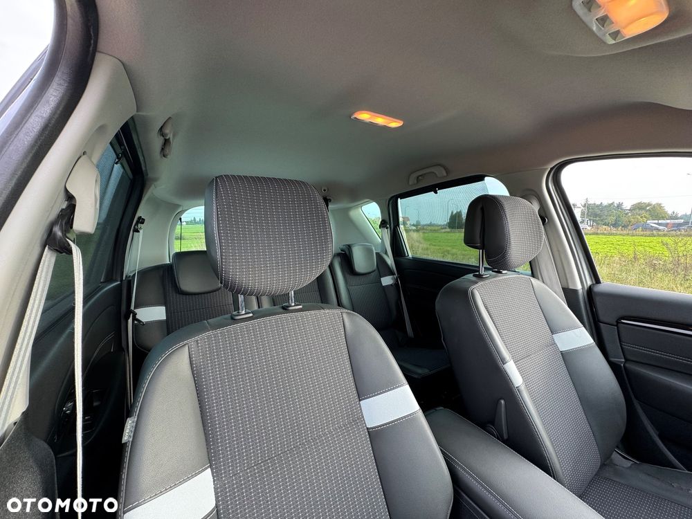 Renault Scenic ENERGY TCe 115 Bose Edition - 24