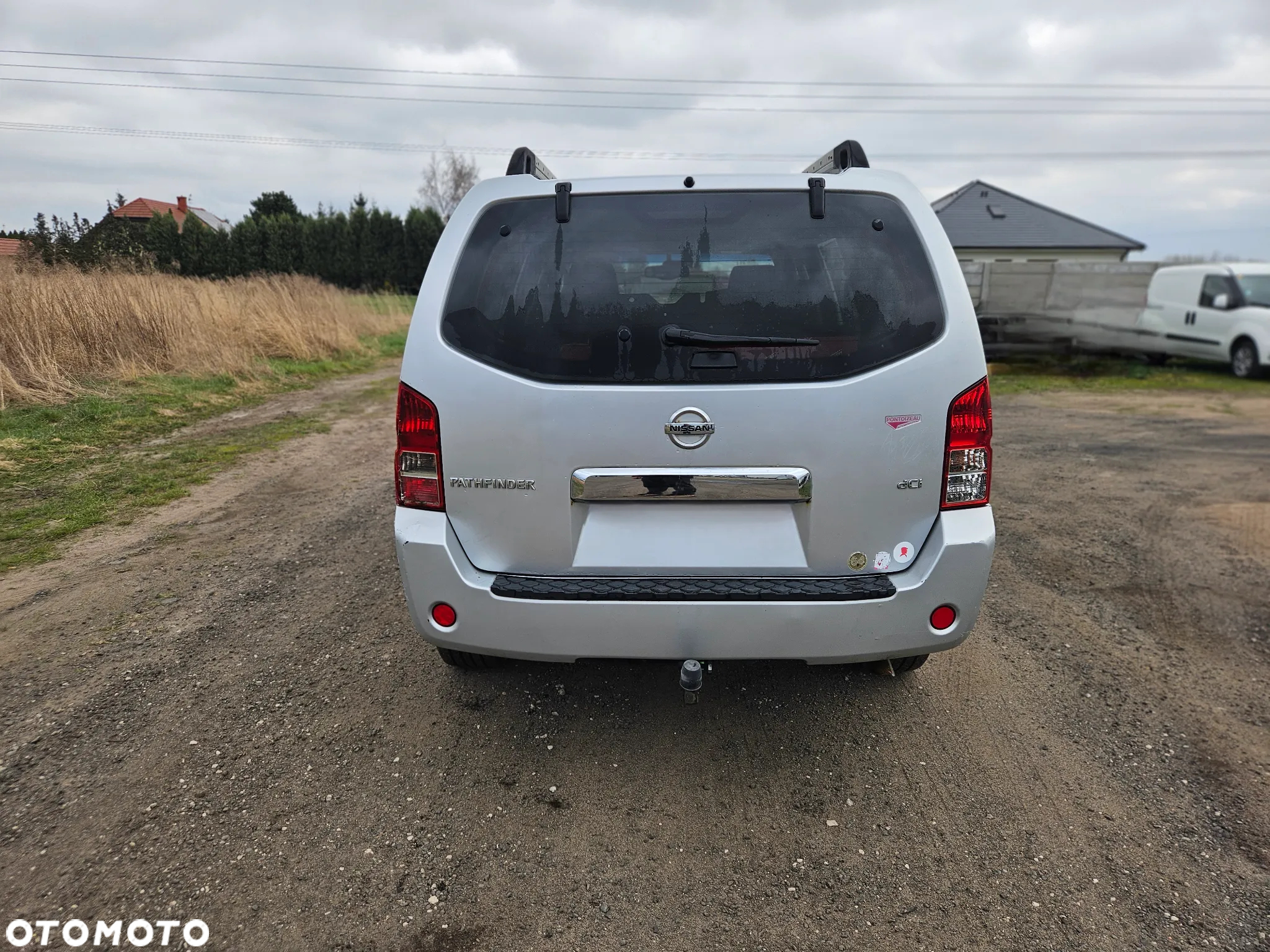 Nissan Pathfinder - 7