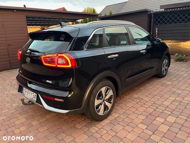 Kia Niro ver-1-6-gdi-hybrid-l-business-line - 4