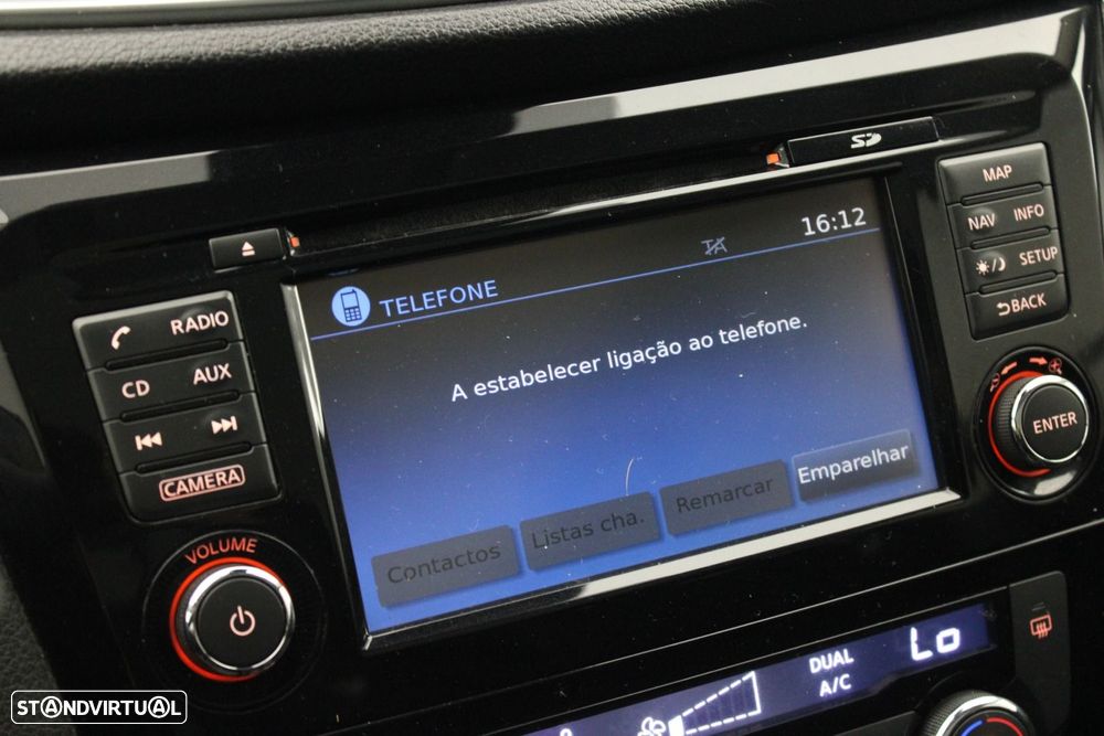 Nissan Qashqai 1.5 dCi N-Connecta - 22
