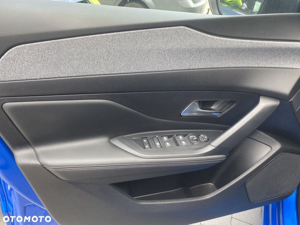 Peugeot 308 1.2 PureTech Allure Pack S&S EAT8 - 12