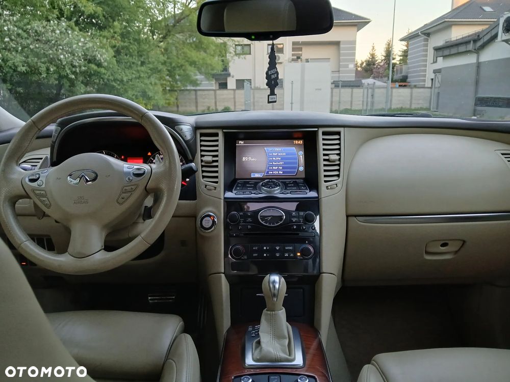 Infiniti FX FX30d AWD S - 18