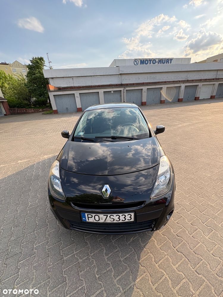Renault Clio 1.5 dCi ESP Initiale - 21