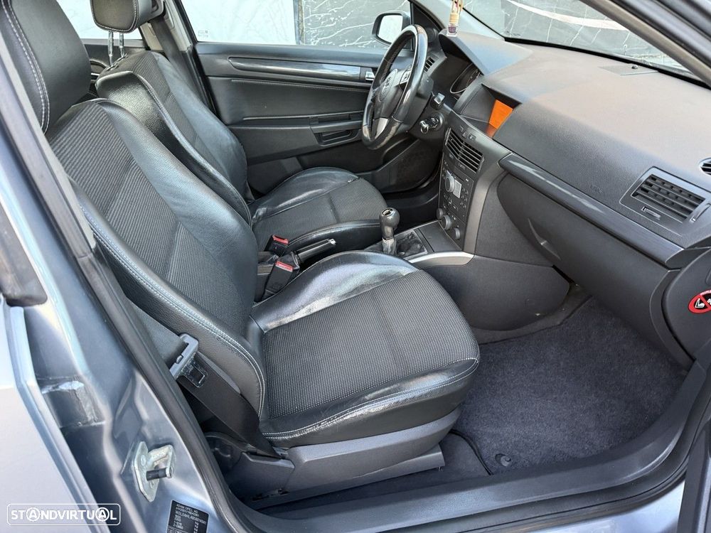 Opel Astra 1.7 CDTI Cosmo M5 - 15