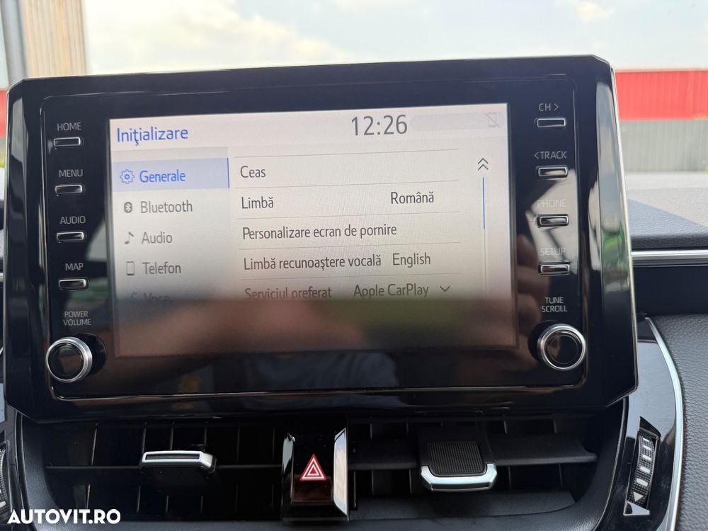 Toyota Corolla 1.8 Comfort - 26