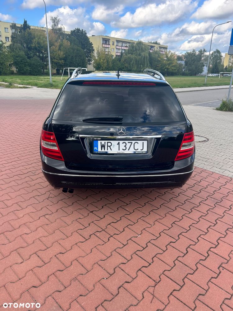 Mercedes-Benz Klasa C 180 BlueEFFICIENCY 7G-TRONIC Avantgarde - 6