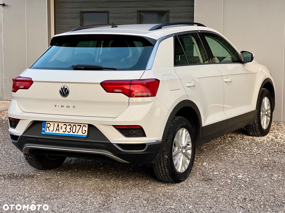 Volkswagen T-Roc - 12