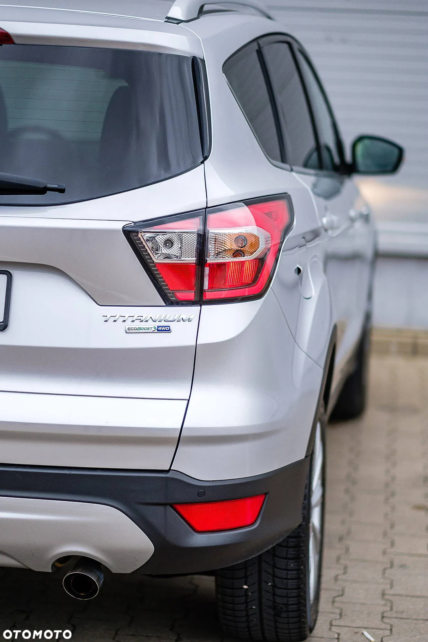 Ford Kuga - 13