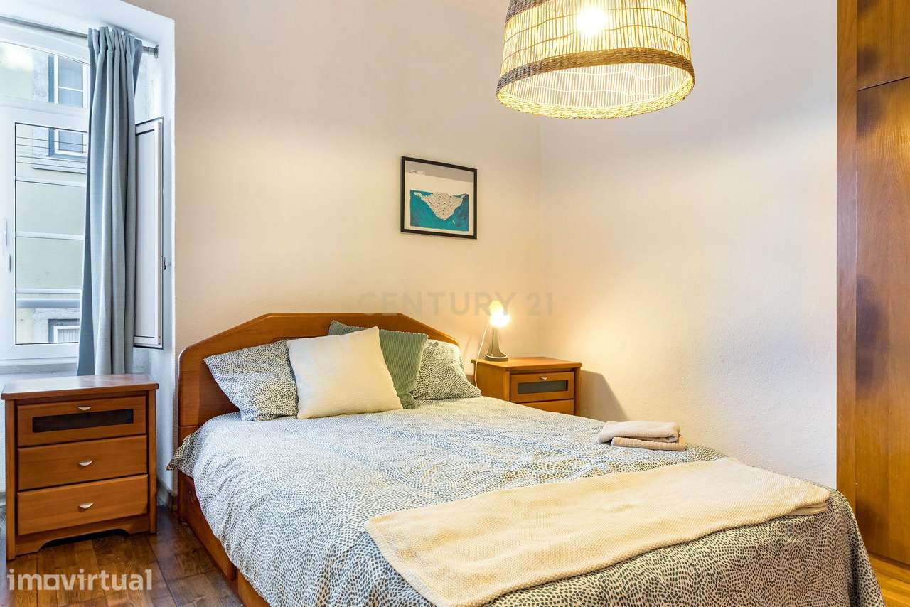 Prédio com 2 apartamentos: T2 Duplex + T0 Estúdio, na Mouraria, Lisboa - Grande imagem: 5/27