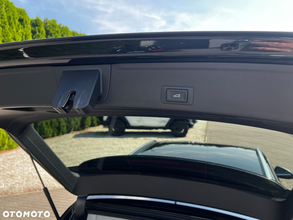 Audi A4 Avant 30 TDI S tronic - 16