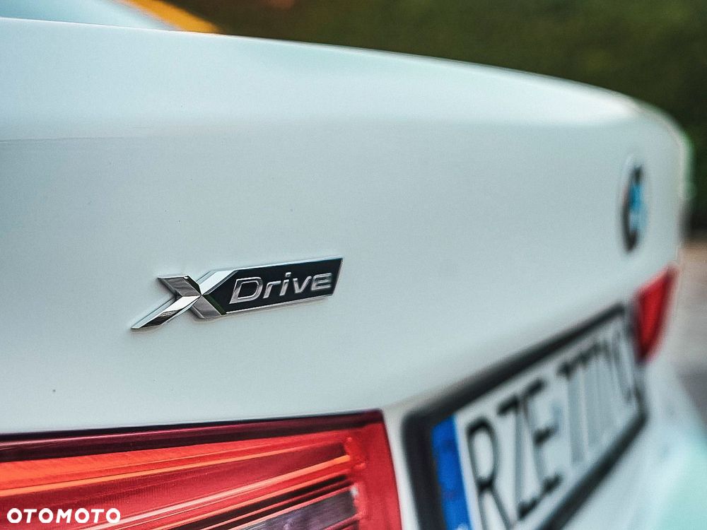 BMW Seria 5 530i xDrive M Sport sport - 15