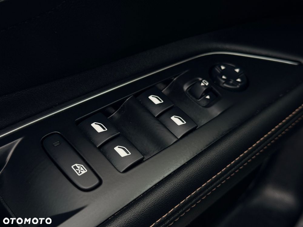 Peugeot 5008 BlueHDi 180 EAT8 GT - 18