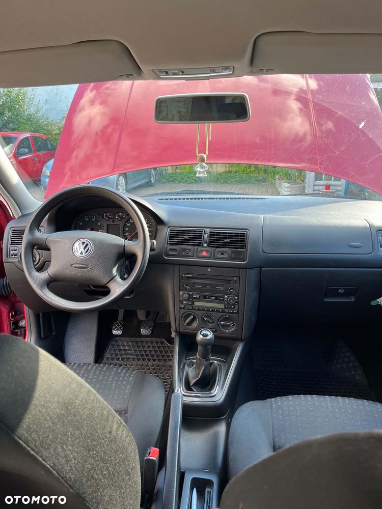 Volkswagen Golf - 17