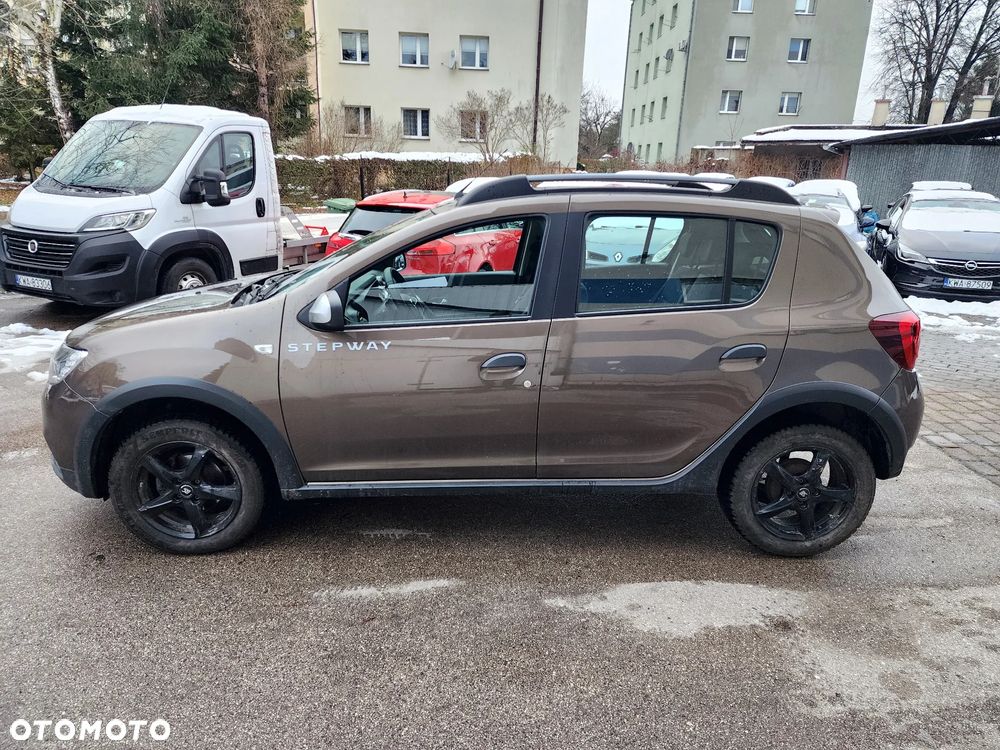 Dacia Sandero Stepway 0.9 TCe Ambiance S&S EU6 - 9