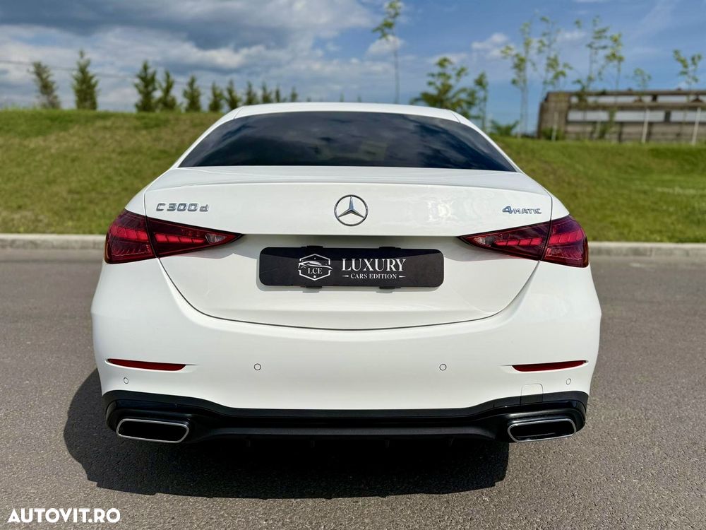 Mercedes-Benz C 300 d 4MATIC - 11