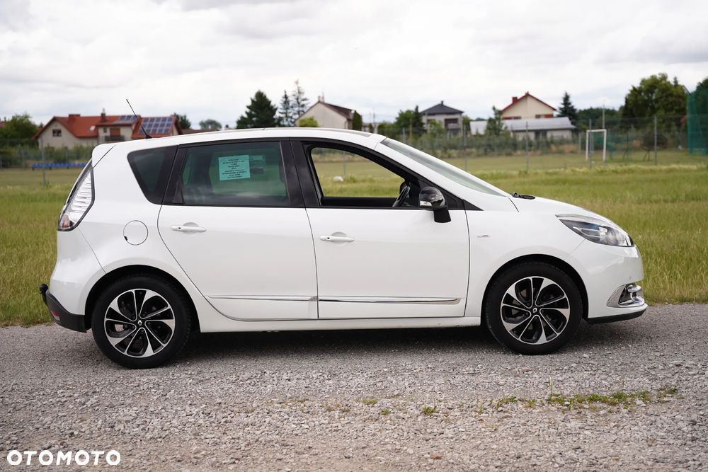 Renault Scenic 1.5 dCi Bose - 16