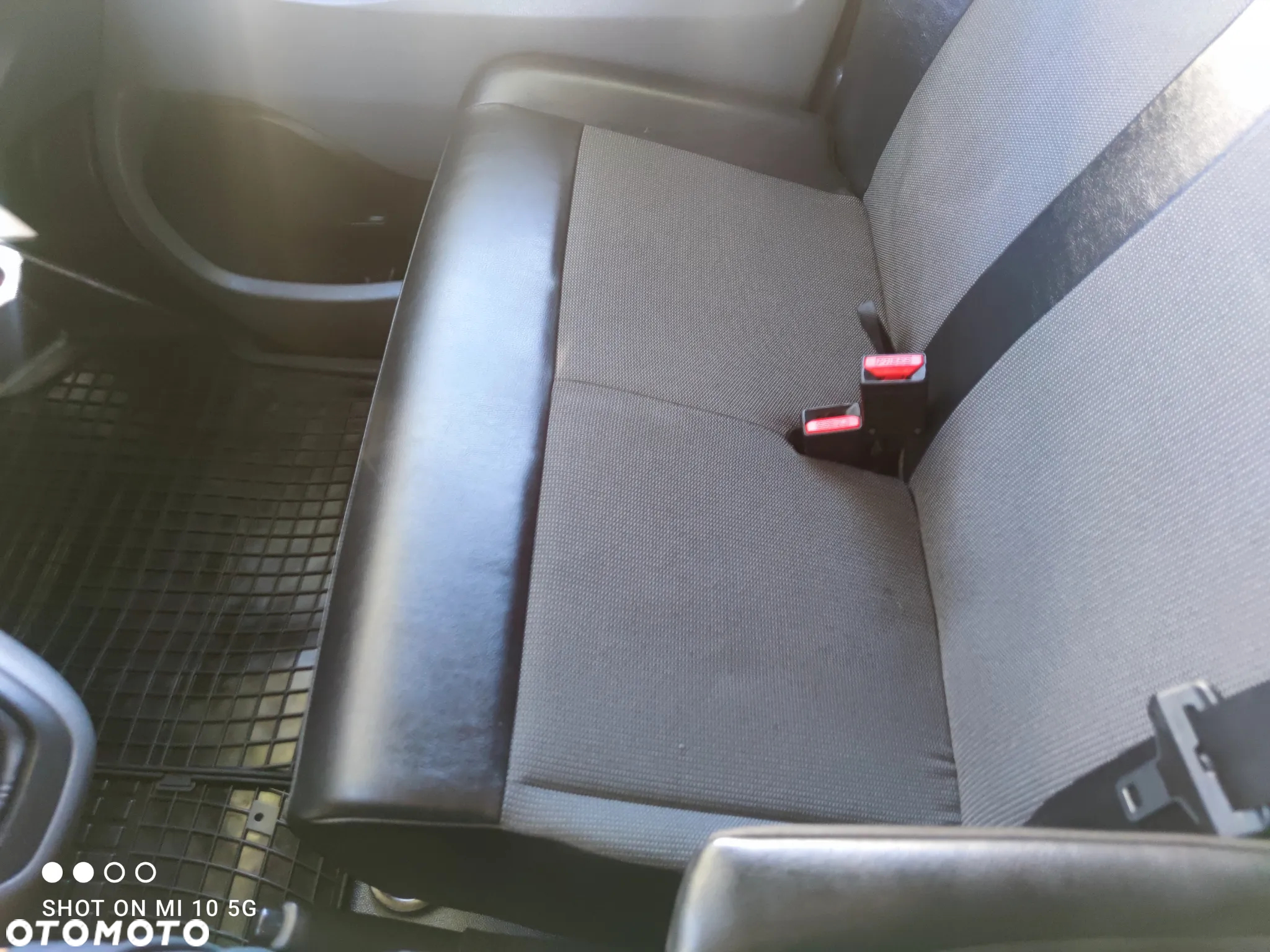 Opel Vivaro - 12