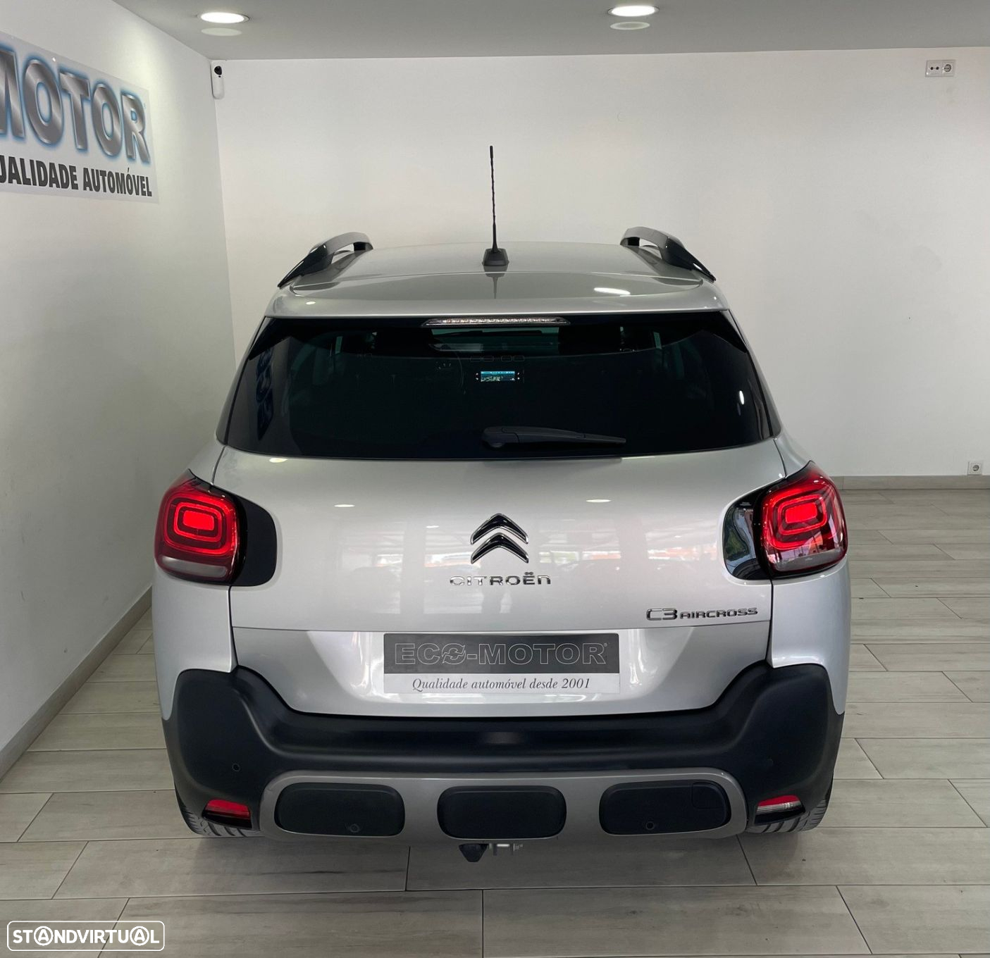 Citroën C3 Aircross 1.2 PureTech Shine - 16