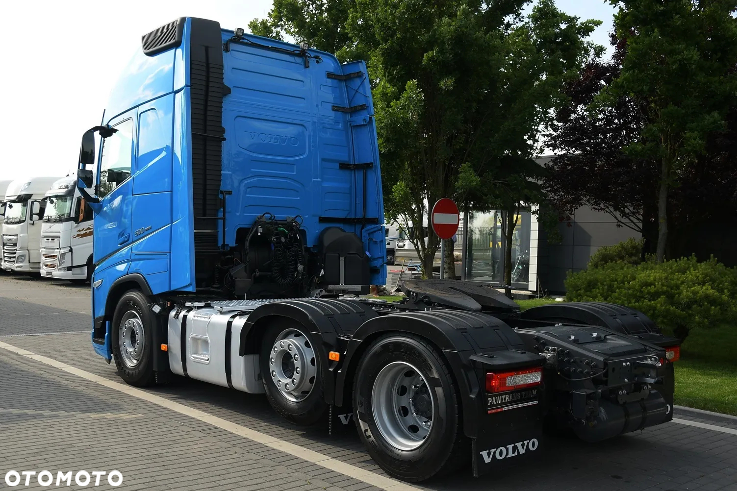 Volvo FH500///* 2022///* PUSHER///* 6×2///* PRZEBIEG 360 TYŚ KM///* GLOBETROTTER XL///WAGA///* KAMERA///* KLIMA POSTOJOWA///* FULL LED///* TV///* OŚ SKRĘTNA///* STAN JAK NOWY - 7