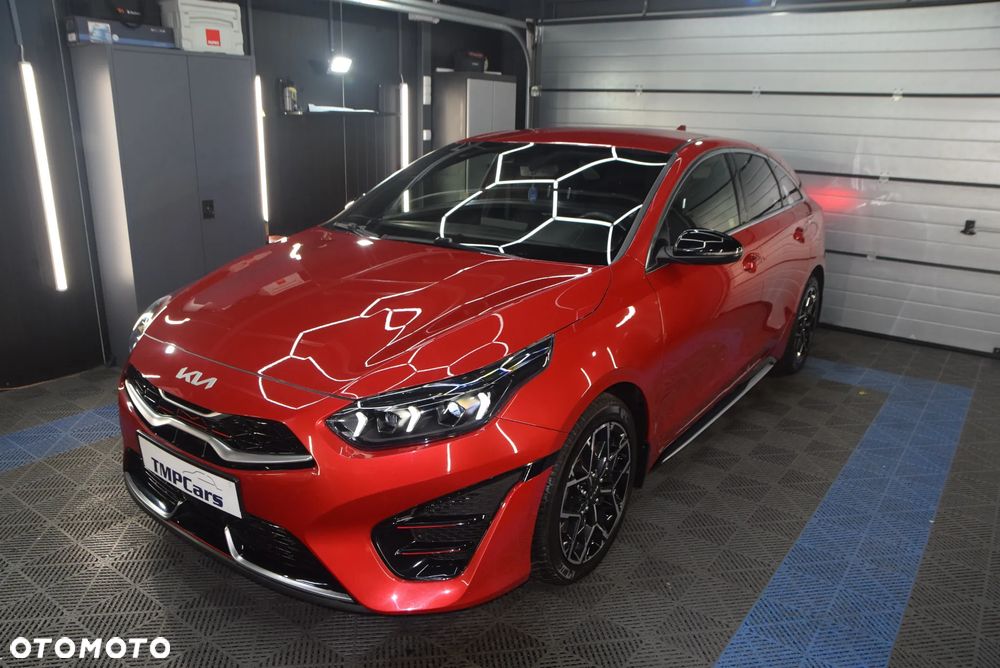 Kia ProCeed 1.5 T-GDI GT Line - 34