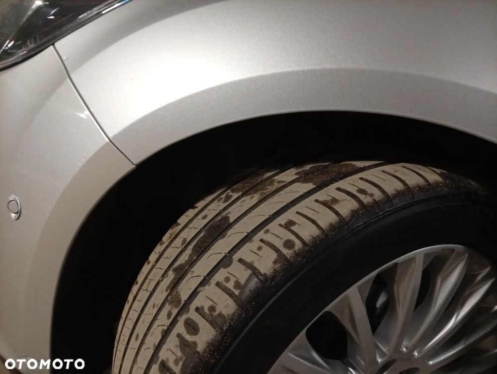 Ford Focus 1.6 TDCi DPF Titanium - 12