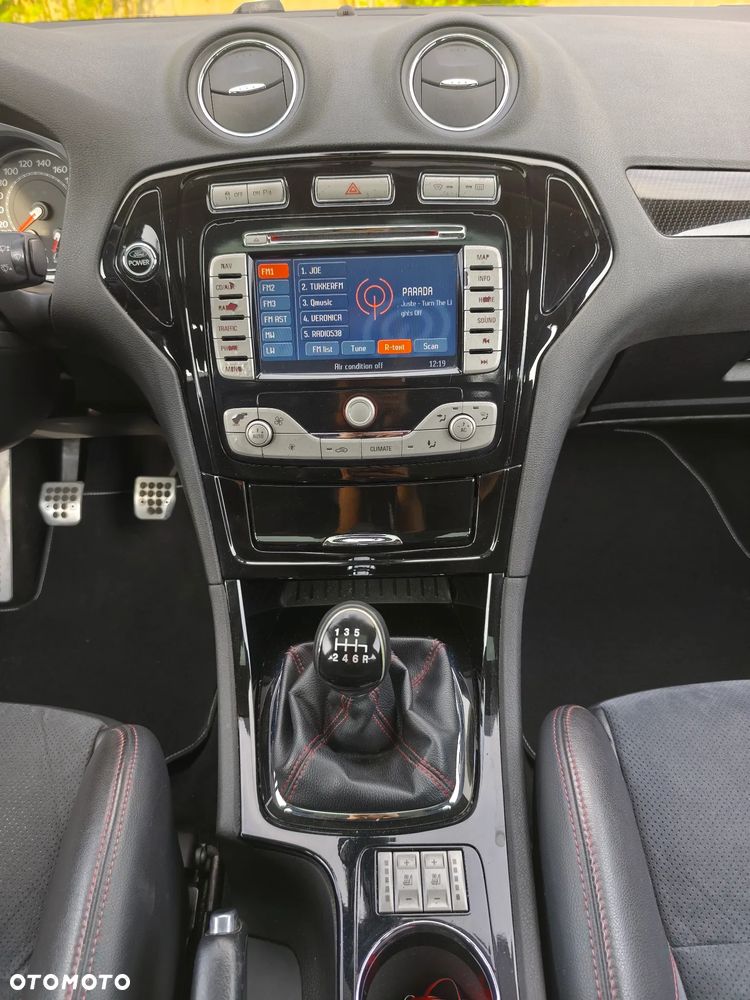 Ford Mondeo 2.2 TDCi Titanium S - 28