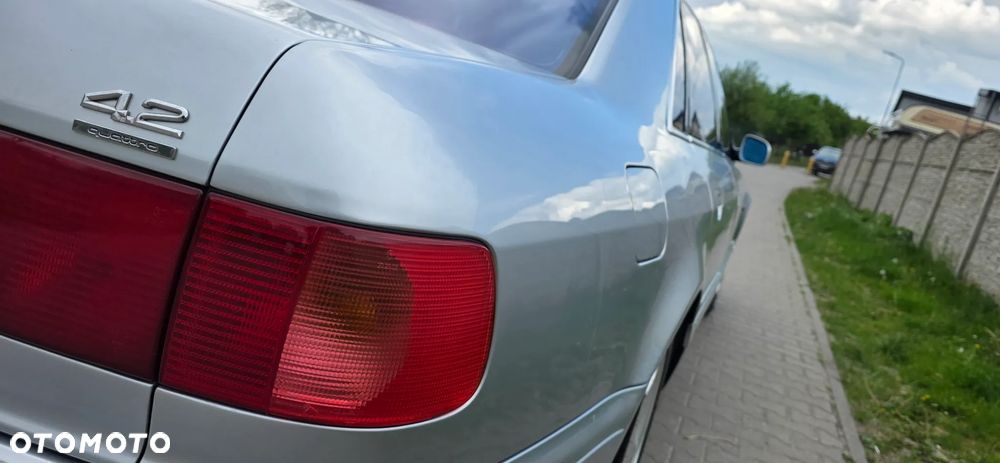 Audi A8 - 8