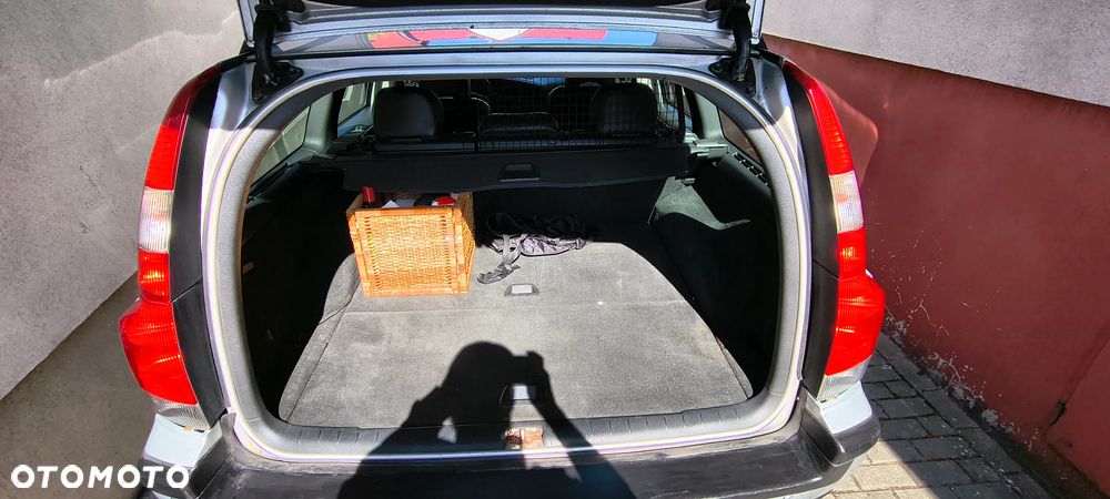 Volvo V70 2.4D5 - 9