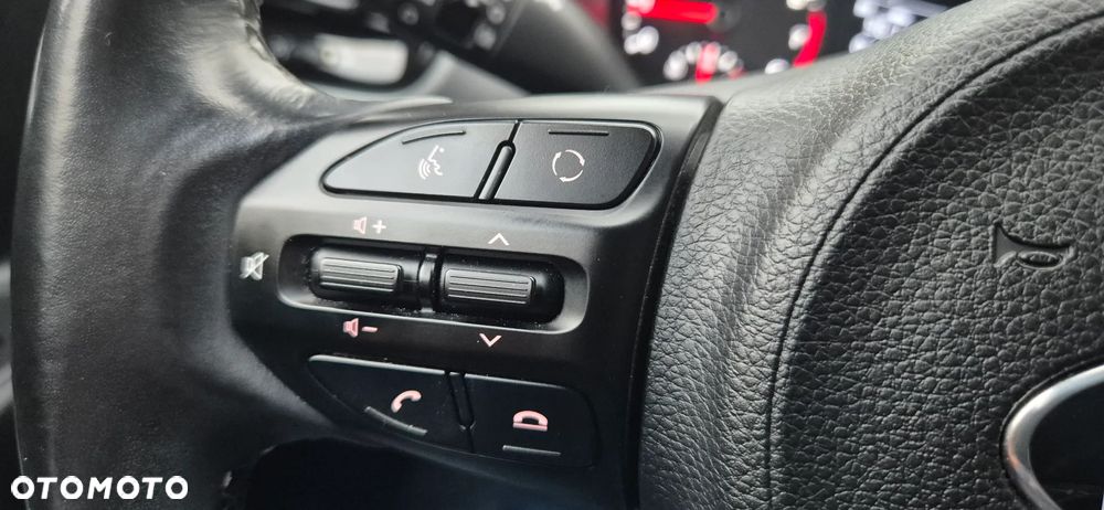 Kia Stonic 1.0 T-GDI L Business Line - 30