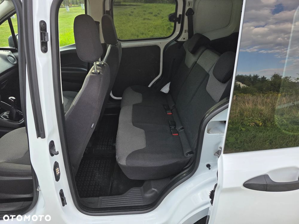 Ford Tourneo Courier 1.0 EcoBoost Ambiente - 13