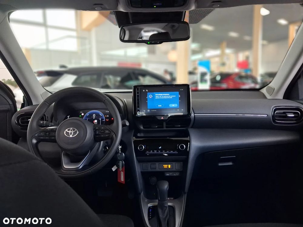 Toyota Yaris Cross - 14