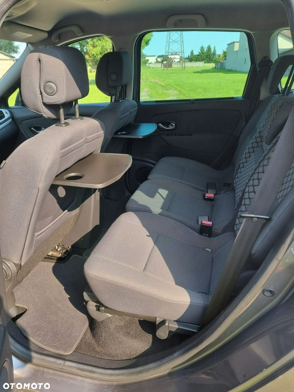 Renault Grand Scenic - 8