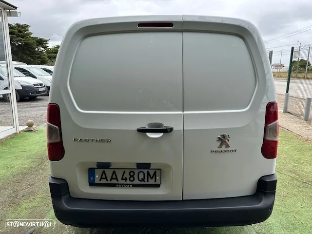 Peugeot PARTNER LONGA 3 LUG. - 5