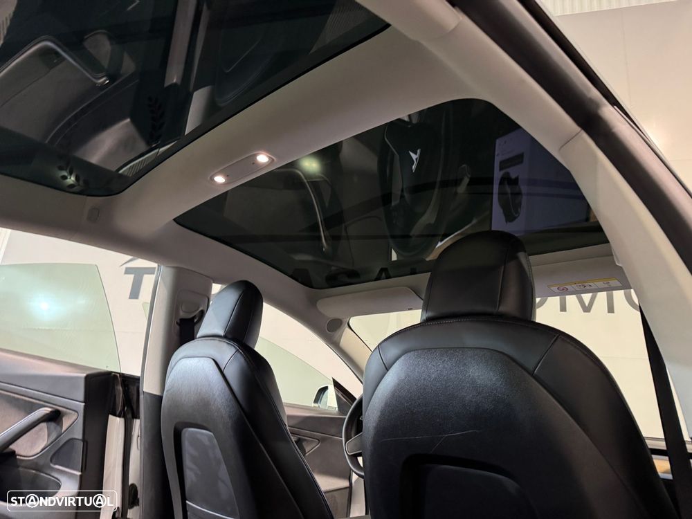 Tesla Model 3 Standard RWD Plus - 12