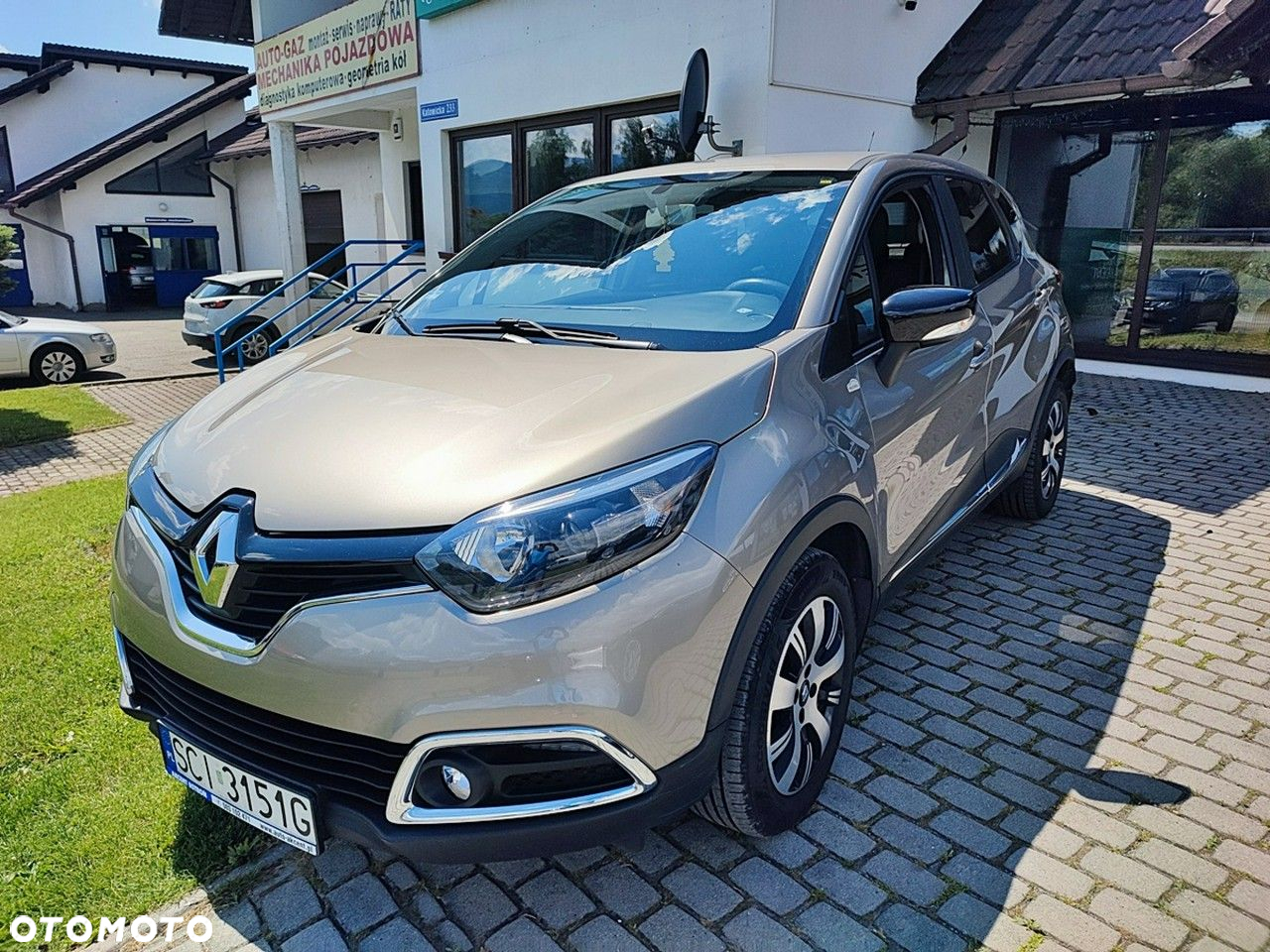 Renault Captur - 3
