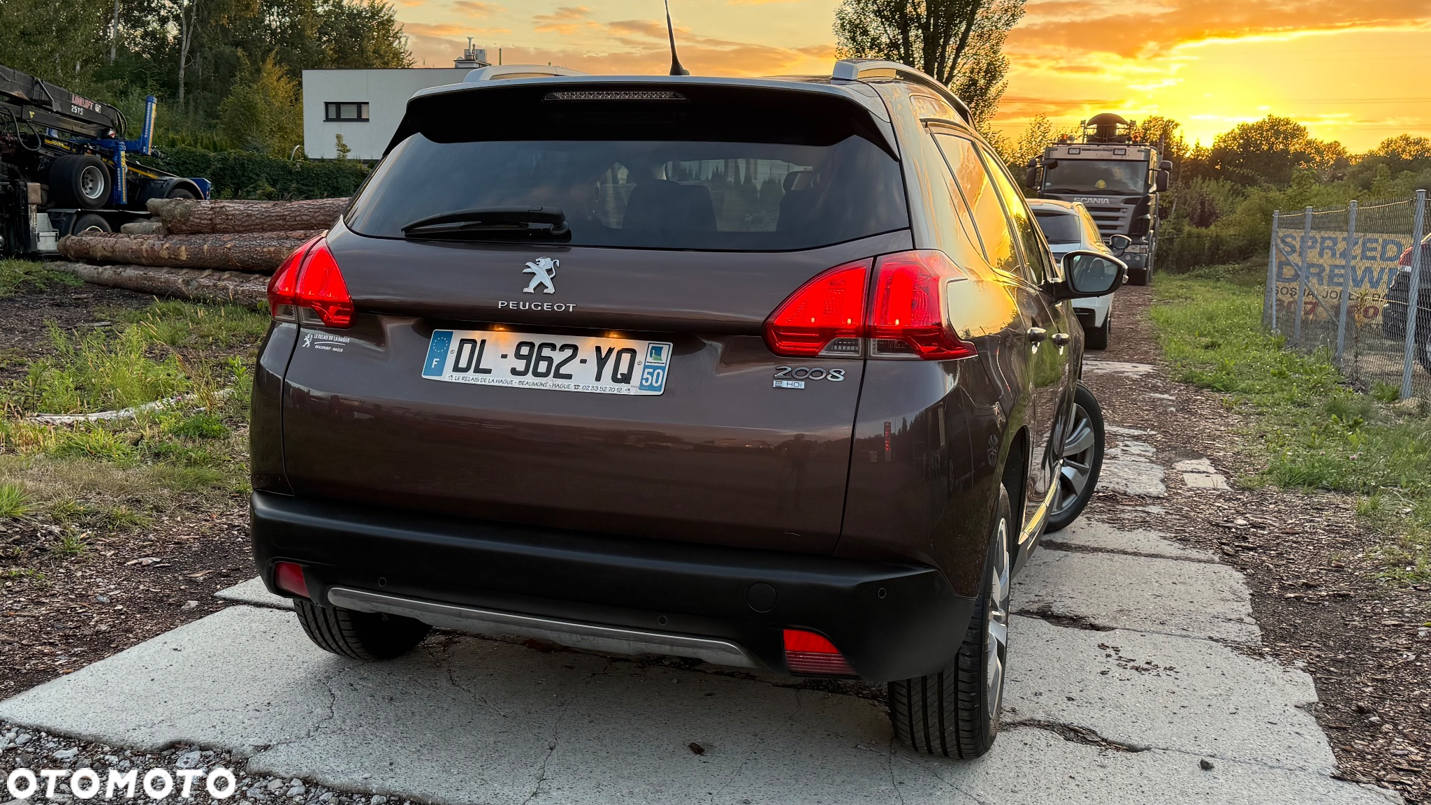 Peugeot 2008 1.6 e-HDi Allure S&S - 35