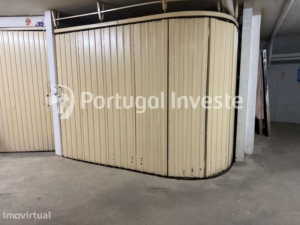 Excelente Garagem fechada - Bairro Afonso Costa - Grande imagem: 5/6