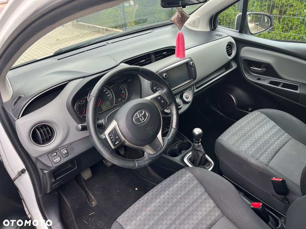Toyota Yaris 1.33 VVT-i Life - 15