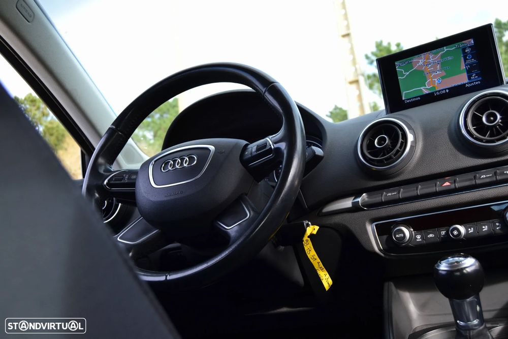 Audi A3 Limousine 1.6 TDI Advance - 16