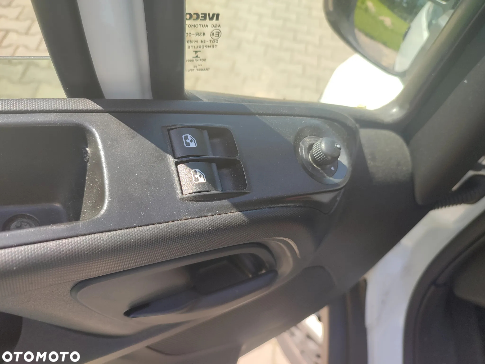 Iveco BRYGADA Daily 35S16A8V Hi Matic zarejestrowany 7 MIEJSC - 18