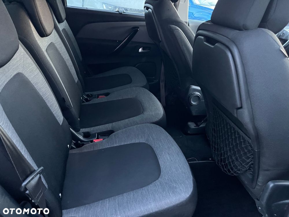 Citroën C4 Picasso - 10
